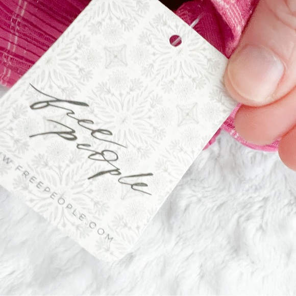 NWT- FREE PEOPLE Snowbunny Ribbed Off The Shoulder Top Pink - Picture 12 of 14